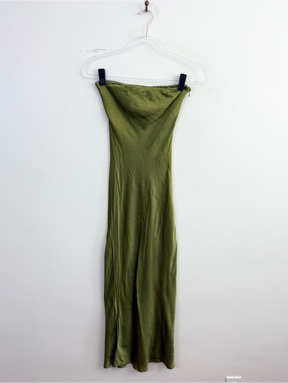 SNDYS x REVOLVE Angel Strapless Midi Dress Olive XS - Picture 2 of 6
